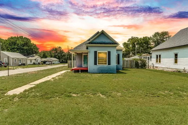 Wellington, KS 67152,702 N Jefferson