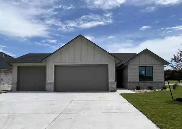 1630 N Forestview St, Wichita, KS 67235