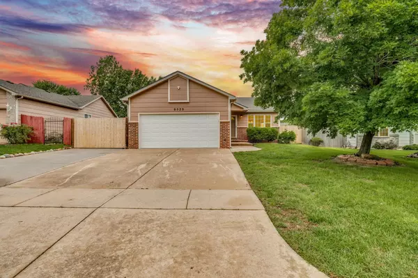 6525 N Tarrytown, Park City, KS 67219