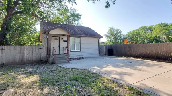 1931 S Lulu, Wichita, KS 67211
