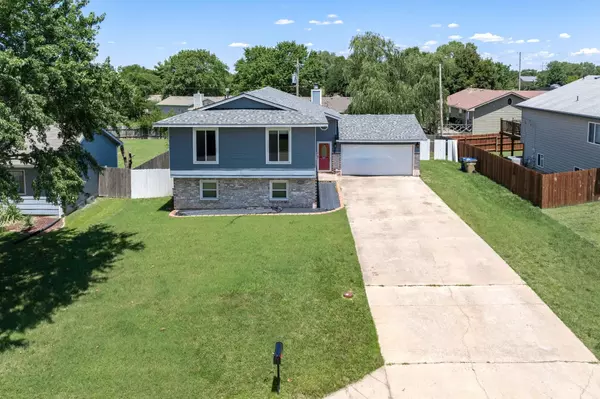 Park City, KS 67219-1575,2416 E Loper St.