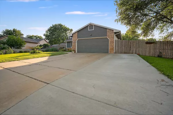 Wichita, KS 67217,117 W 53rd Ct S