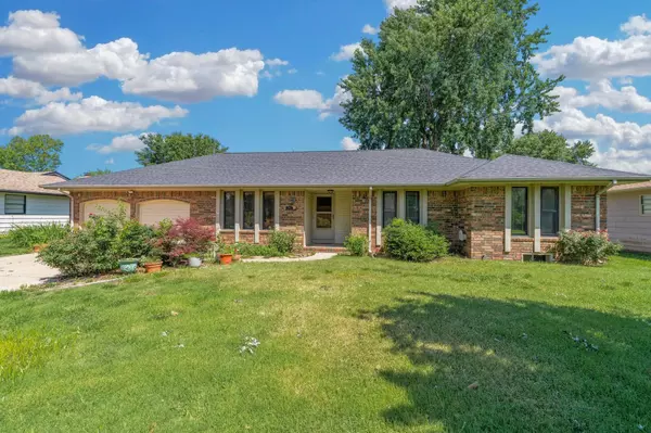 3941 N Friar Ln,  Wichita,  KS 67204