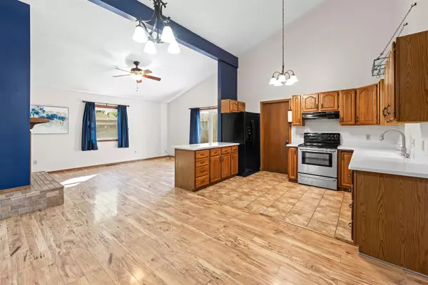 Salina, KS 67401,2320 Shalimar Dr
