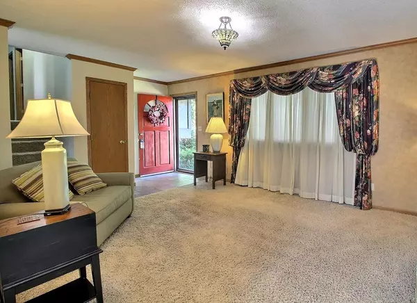 Rose Hill, KS 67133,1606 TIMBERLINE DR