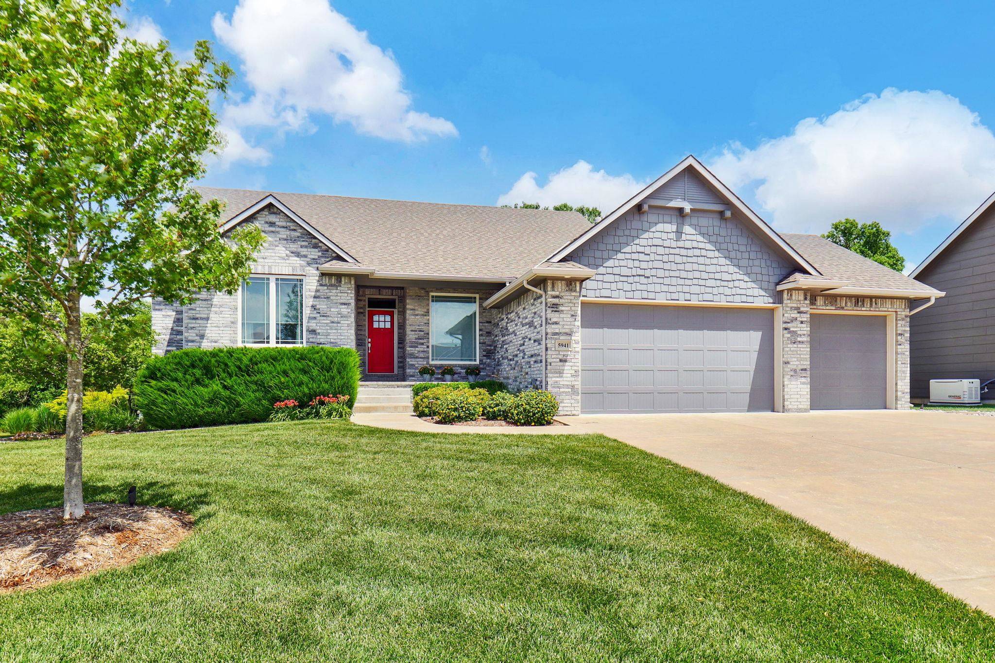 5941 E Wildfire, Bel Aire, KS 67220