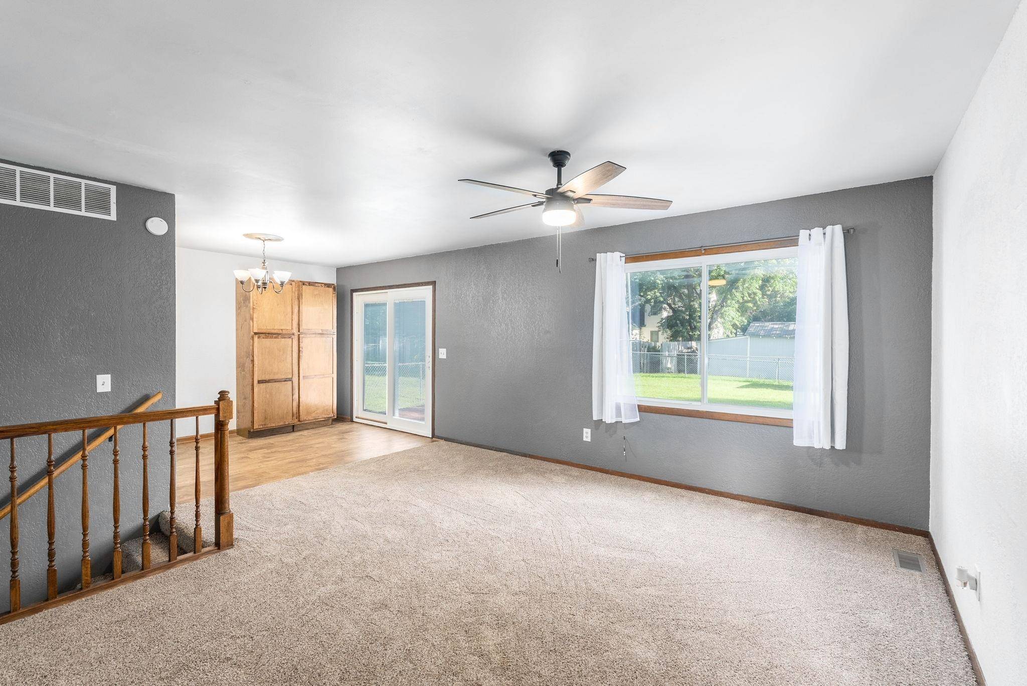 Haysville, KS 67060,608 W 7th St