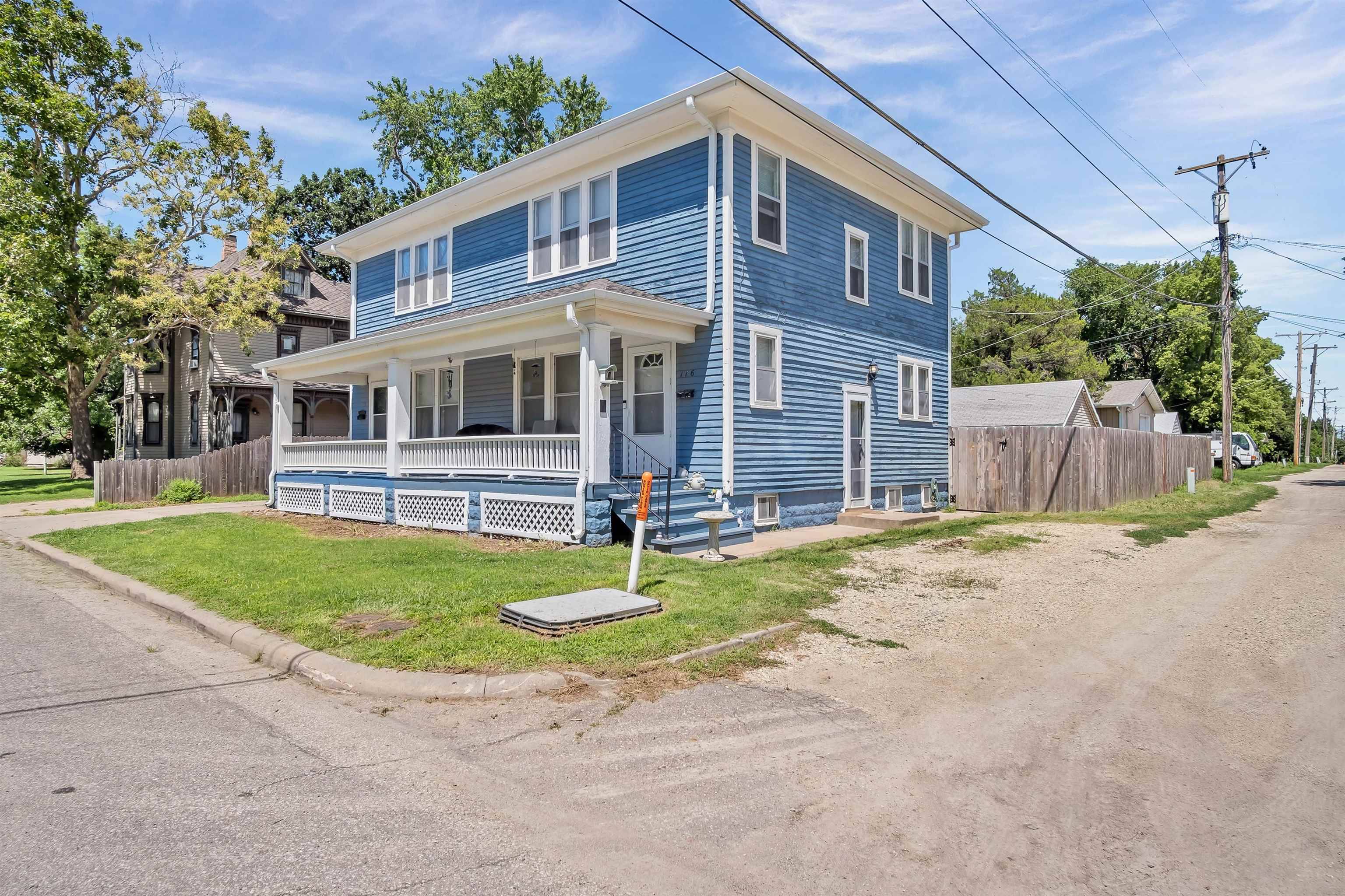 Newton, KS 67114,116-118 N Walnut St