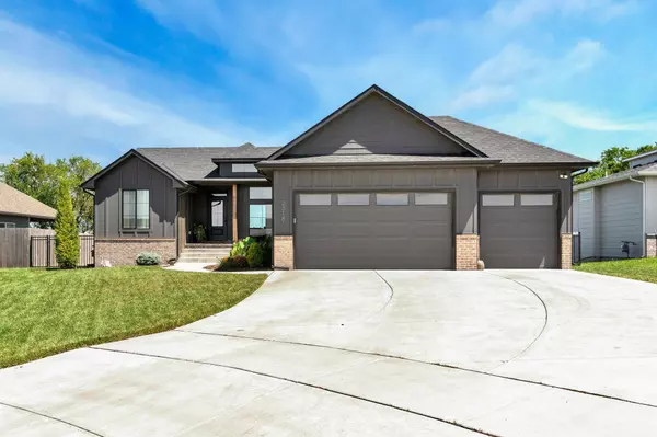 3318 S Capri Ct, Wichita, KS 67210