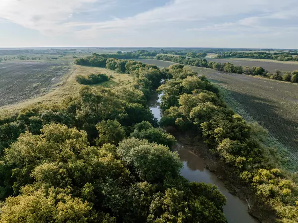 0000B S Webb RD, Oxford, KS 67119-0001