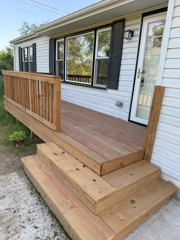 Hutchinson, KS 67501,1114 W 17th Ave