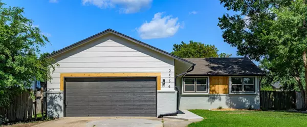 2554 S Dalton St, Wichita, KS 67210-1909