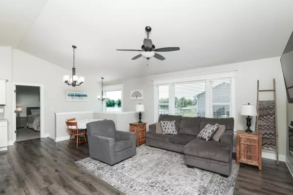 Andover, KS 67002,1403 N Chinaberry St