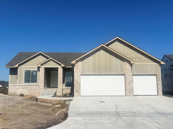 3650 N Bristol Ct, Wichita, KS 67226