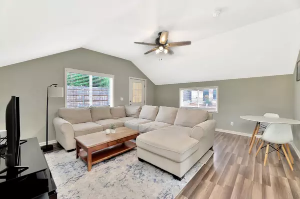 Wichita, KS 67209,9111 W Douglas