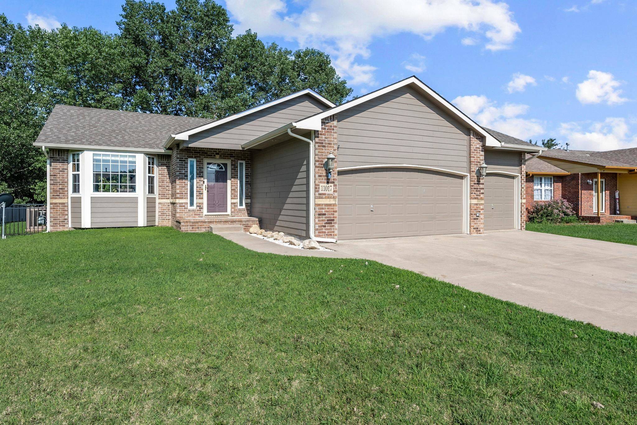 11017 E Mount Vernon Ct, Wichita, KS 67207