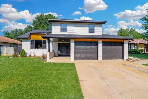 1837 S Denene St, Wichita, KS 67209