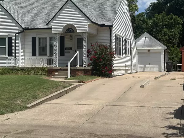 Wichita, KS 67218,810 S Holyoke Ave