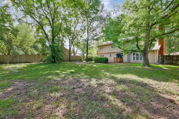 Derby, KS 67037,1400 E Evergreen Lane