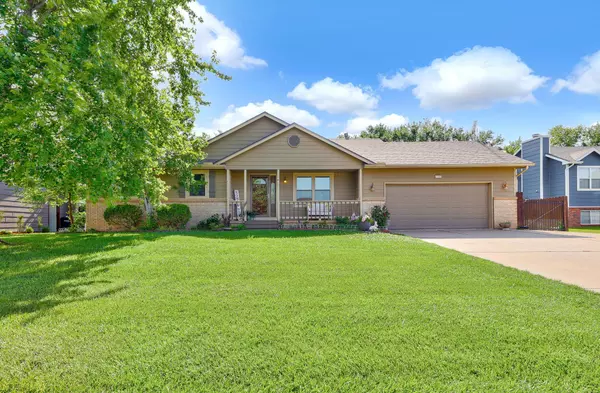 3110 Country Ln, Augusta, KS 67010