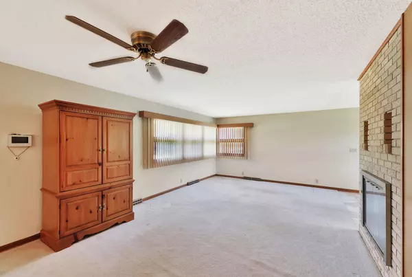 Anthony, KS 67003,711 N Kansas Ave