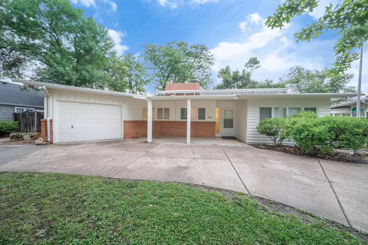 Wichita, KS 67208,5418 Lambsdale St