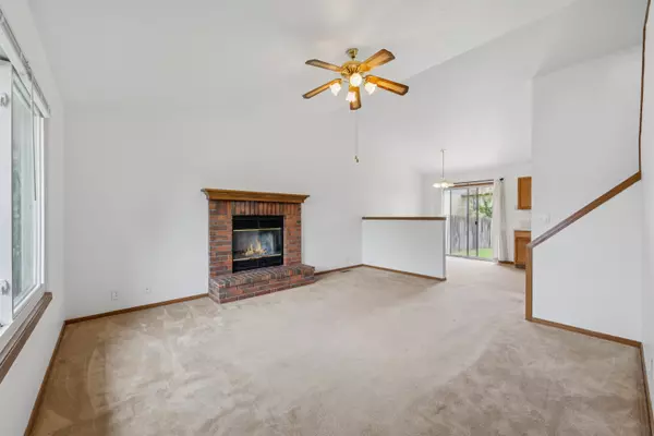 Derby, KS 67037,213 W Village Lake Dr