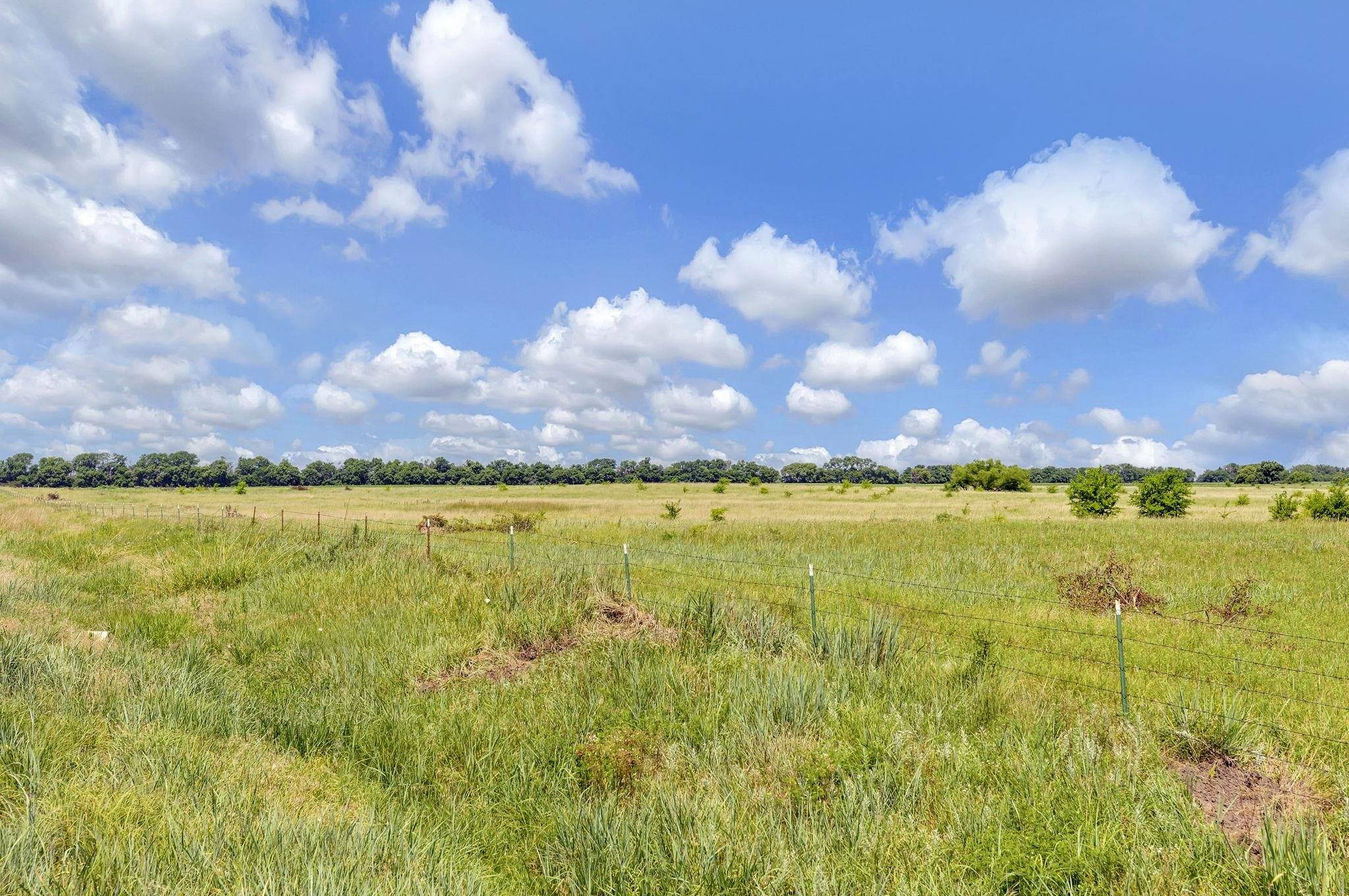 Lot 6 Block A Barnhart Lake Addition, Valley Center, KS 67147