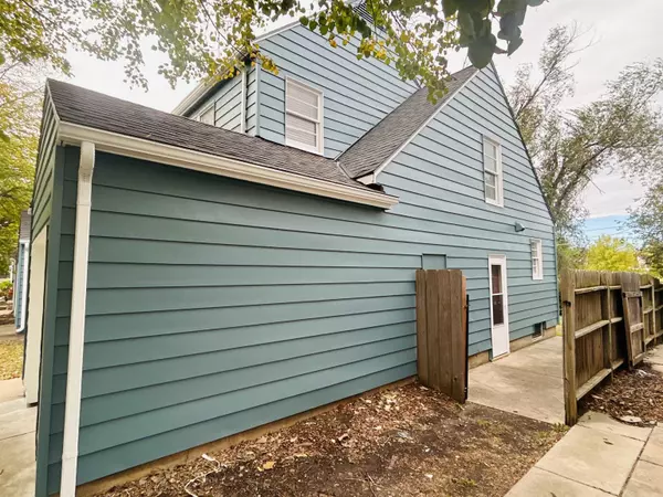 Wichita, KS 67208,421 N Harding