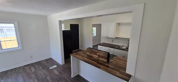 Wichita, KS 67214,2503 E Mossman