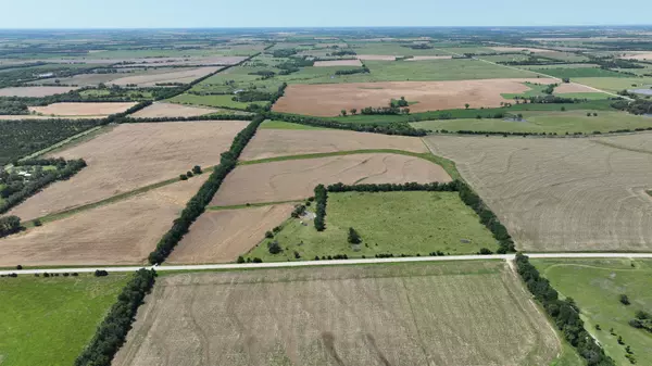 Peabody, KS 66866-3203,9105 NE 96th St