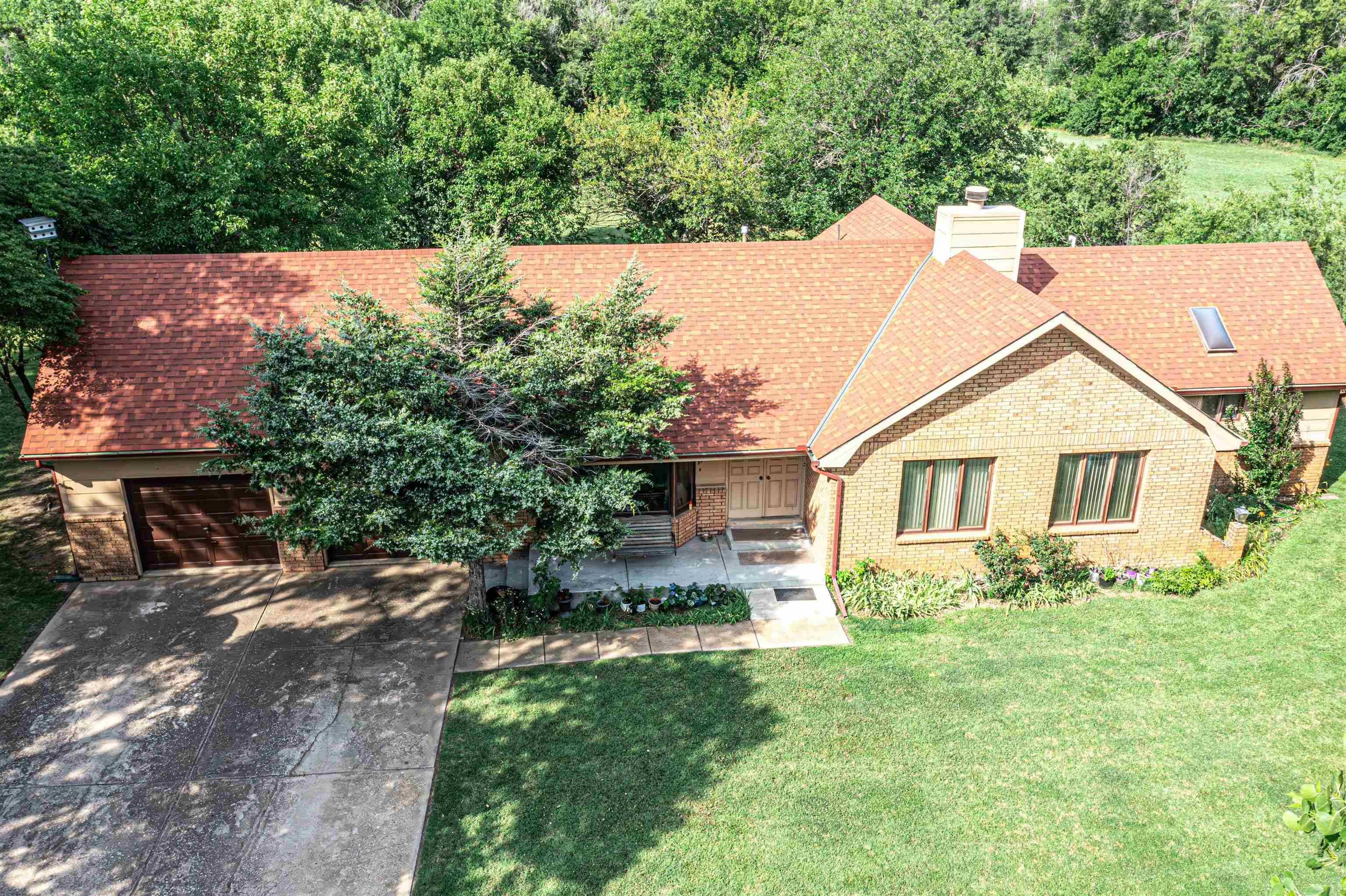 1300 W 63rd St S, Wichita, KS 67217