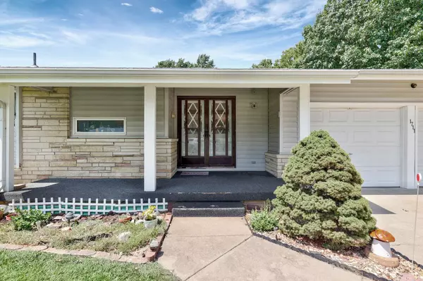 Wichita, KS 67212,1711 N Young St
