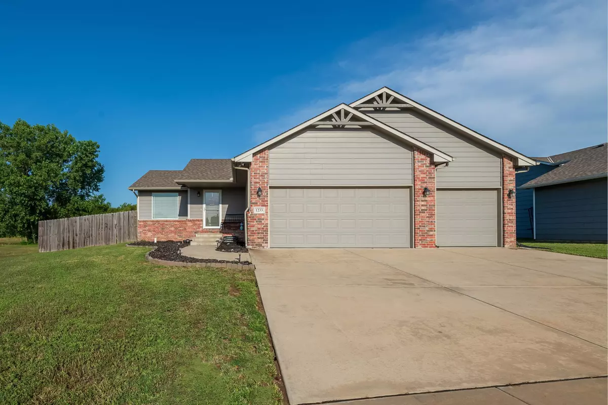 Haysville, KS 67060,1233 S WARD PKWY