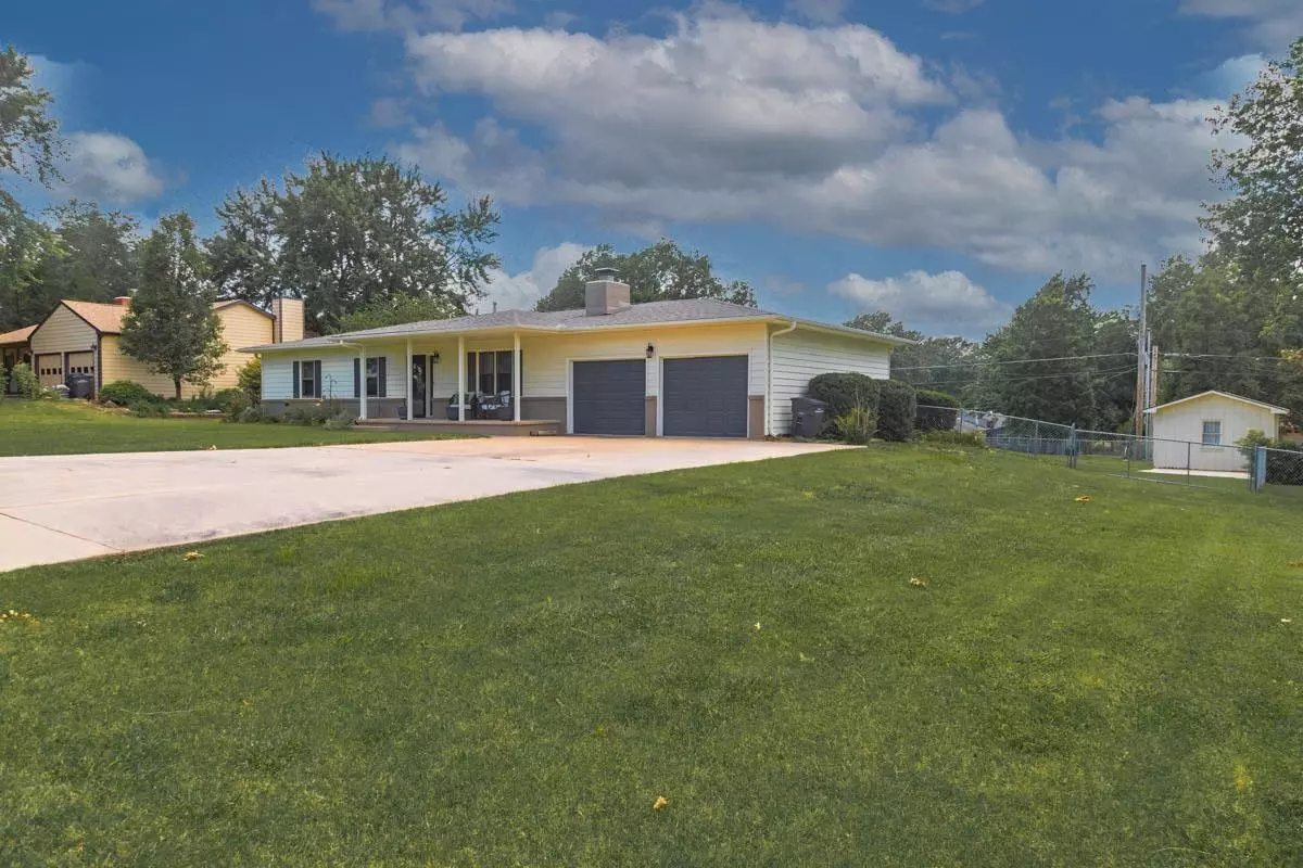 Arkansas City, KS 67005,713 S Boyer Rd