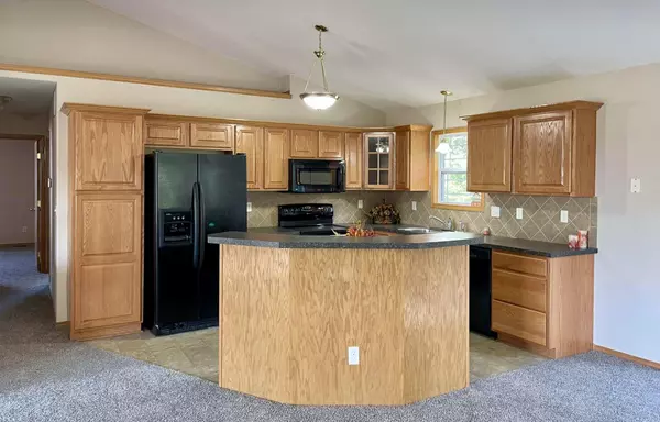 Andover, KS 67002,817 E Hedgewood St
