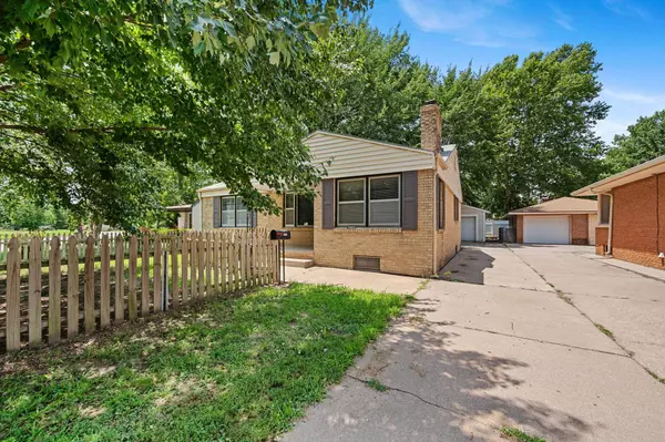Wichita, KS 67203-2717,1651 N Ferrell Dr