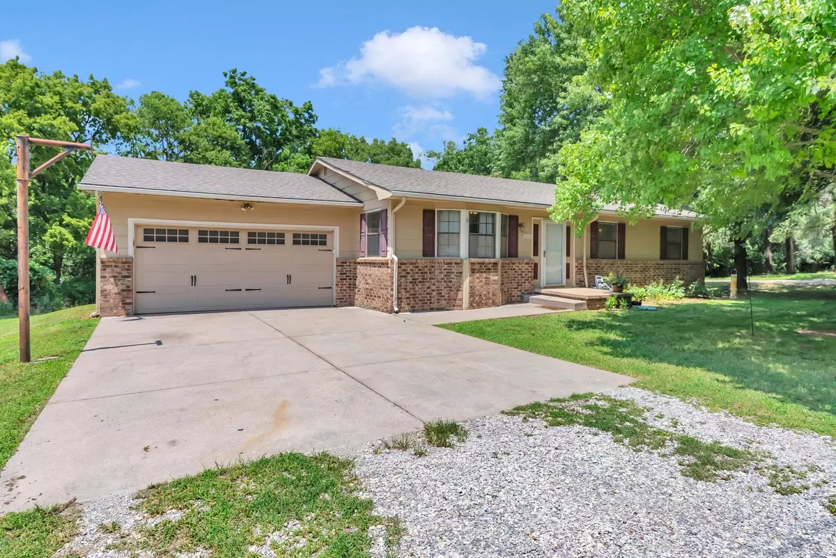 Derby, KS 67037,602 W Conyers Ave