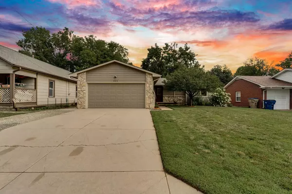 Derby, KS 67037,302 E Kay St
