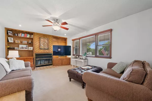 Wichita, KS 67235,12321 W Walker Ave