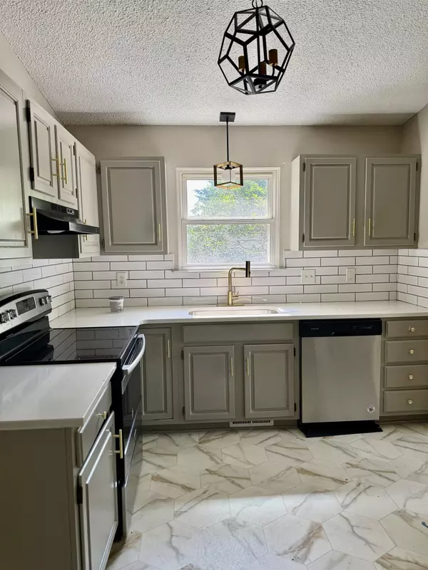 Wichita, KS 67209,10318 W Dora St