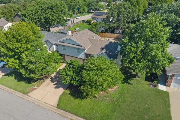 Derby, KS 67037,254 W Rosewood Ln