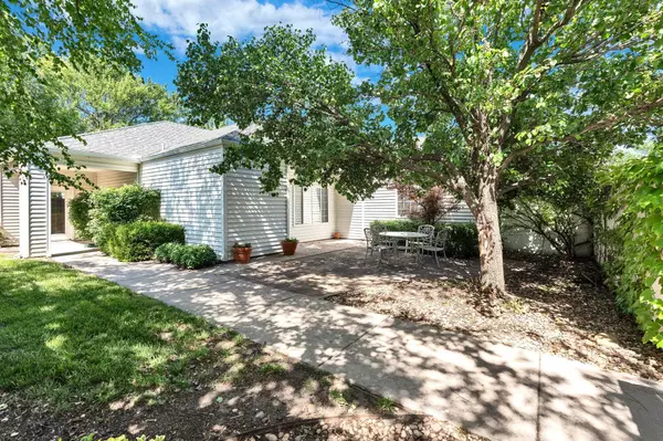 12510 E Killarney St, Wichita, KS 67206