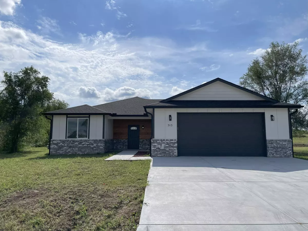 Valley Center, KS 67147,313 S Sycamore St