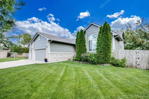 Wichita, KS 67205,2910 N Cardington Ct