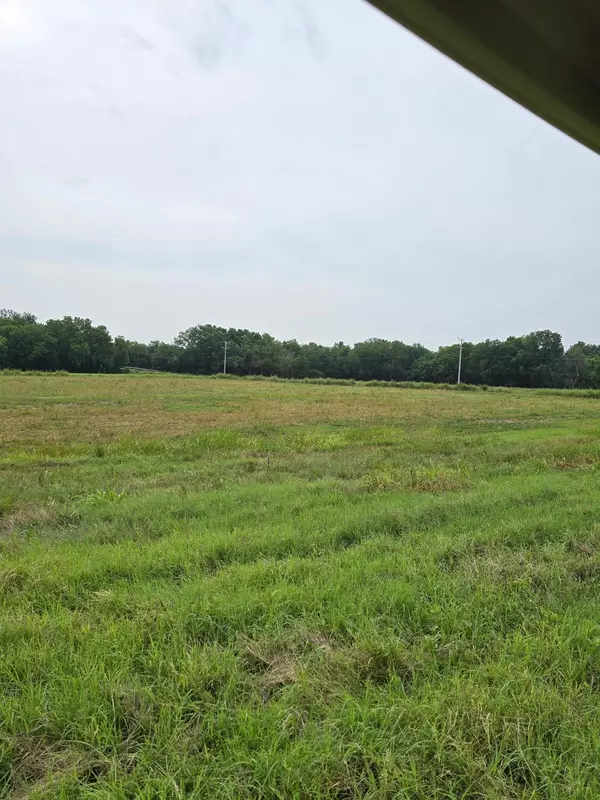 Grenola, KS 67346,00000 S Walnut