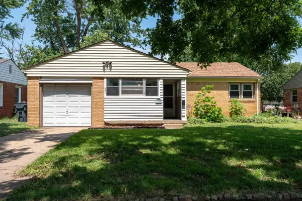 1420 E Donnell St, Wichita, KS 67216