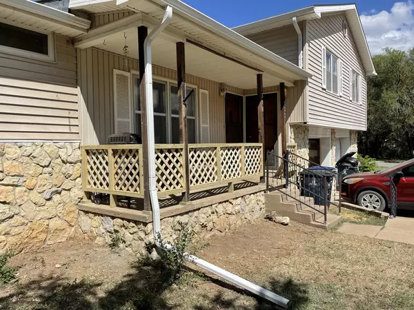 El Dorado, KS 67042,813 E 11th Ave