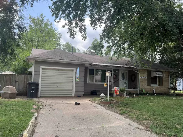 Arkansas City, KS 67005,1004 N 9