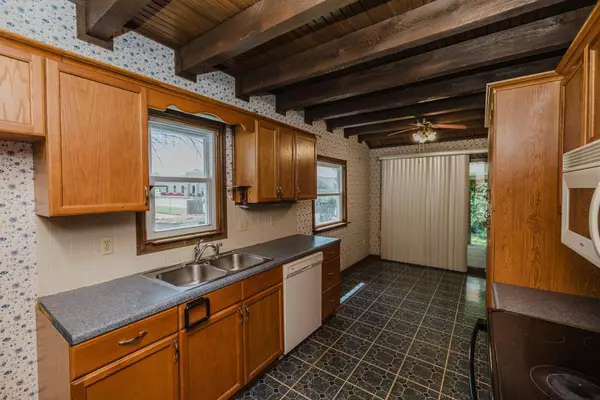 Wichita, KS 67207,9800 E Boston Cir